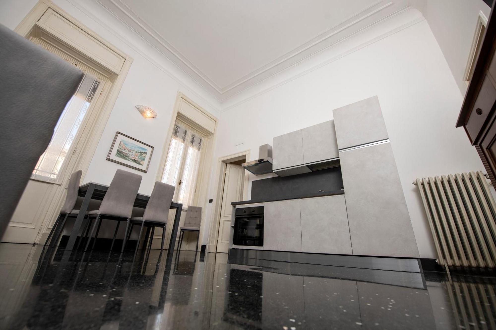 236 - Casa Corso Colombo - Centro Storico, Mare E Spiaggia A 200M - Parcheggio Gratis Incluso เซสตรี เลวานเต ภายนอก รูปภาพ